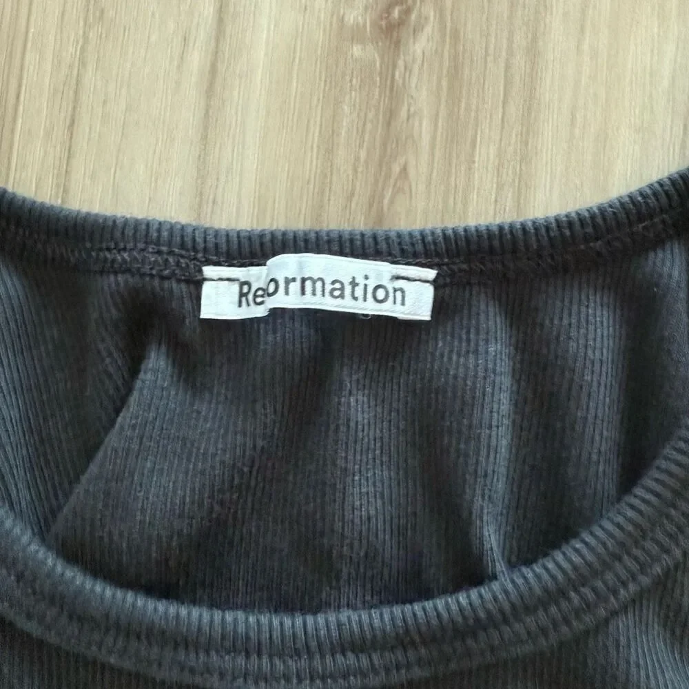 Reformation Adel Tank Black - Picture 4 of 6